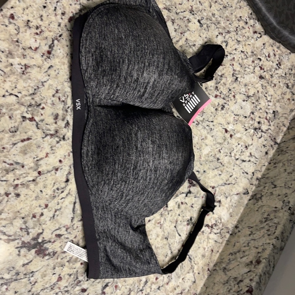 Victorias secret sports bra brand new with tags